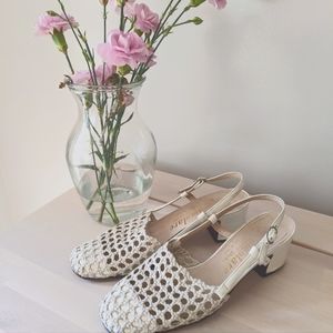 Rouje like woven sandals